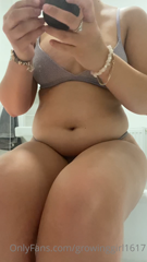 319398115_i-have-a-thing-for-cakes-and-putting-them-on-my-belly_0.m4v