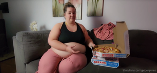 497893732_domino-s-pizza-stuffing_0.m4v