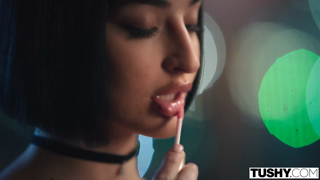 Emily Willis - 21.04.04 Tushy - Living Dangerously.mp4