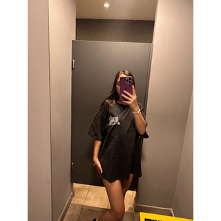 1qg6ik1 01 I love how my outfit looks on me, but I love it without it too haha.jpg