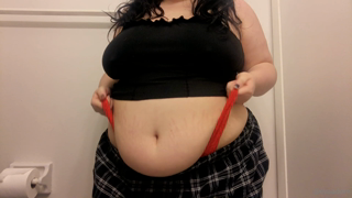289474027_wanna-see-me-jump-and-dance-around-with-my-tits-out-full_0.m4v