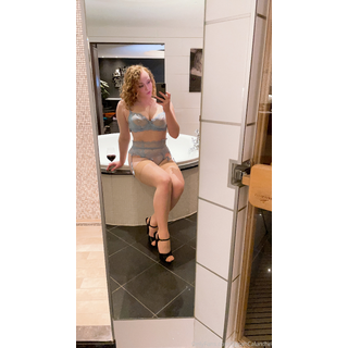 2160x3840_b8529d413dba9d6644b00346883ccba7.jpg