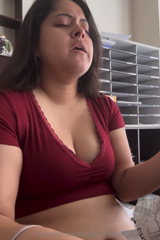 1327751090_stressed-chubby-girl-treats-herself-monthly-goodie-for-paid_2.mp4
