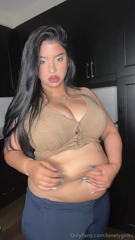 1835415400_i-want-dessert_0.mp4