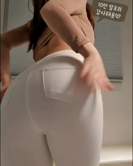c285ff95f71b4c98b82b8f756fbf990c.mp4