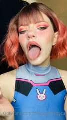 392515465_drooly-ahegao-mess_0.m4v