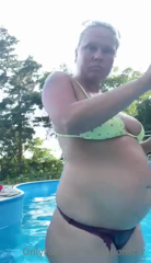 656584283_pool-videos_0.m4v