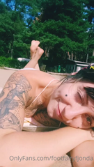 swipe for video oh baby please am starving for some cum on my hot soles and toesbe fast be 7.mp4