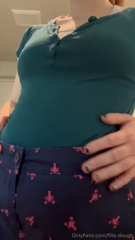 1812184552_dont-mind-the-temporary-ink-on-my-belly_0.mp4