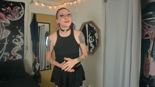 Miss Ellie_Rockstar-Treatment-from-a-Walk-Up-Slut.mp4