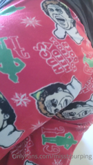 81241435_happy-holidays-just-farting-in-my-elf-pjs-first-thing-in-th_0.m4v