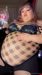 784123768_fck-i-got-so-huge-from-this-bloat-full-bloat-video-available_1.m4v