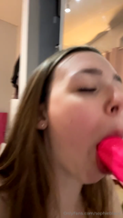 sophieblacc - 2023-11-08 POV me sucking your dick.mp4
