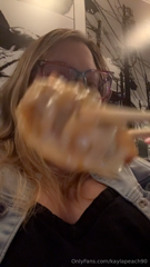 1672240355_had-a-great-dinner-with-another-model-last-night-now-to-fix_1.mp4