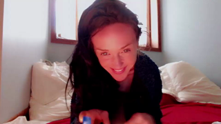 lilrosiedoll_2022-05-23_19-13-39_979.mp4