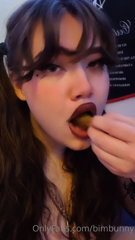 238915547_update-my-lipstick-is-getting-so-messed-up-because-i-m-eati_2.m4v