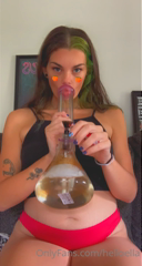 45387483_good-morning-3-im-up-enjoying-some-early-morning-tokes-i_0.m4v