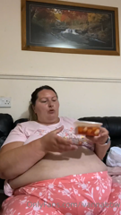 399096132_time-lapse-takeaway-stuffing-sweet-sour-chicken-hong-kon_0.m4v