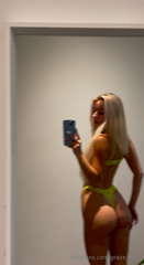 761533279_don-t-blink-because-this-video-is-here-to-steal-the-show_0.mp4