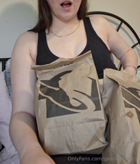 1797357677_answering-your-questions-while-stuffing-my-face-silly-im-act_0.mp4
