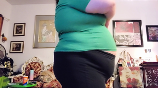 601628072_mcdo-and-a-w-for-stuffing-growing-my-belly-is-so-addictive_0.m4v