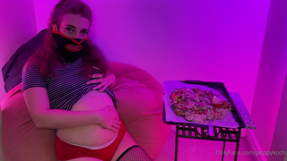 210660469_mute-stuffing-is-in-your-inboxes-now-in-this-clip-i-don-t_0.mp4
