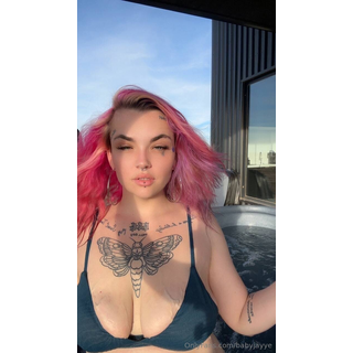 babyjayye_Hot_tub_vibes_😛_4296492587.jpeg