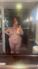 971633945_it-s-getting-steamy-in-here_0.mp4