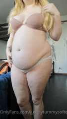 66616296_so-i-have-only-worn-yoga-pants-for-at-least-the-last-7-month_0.m4v