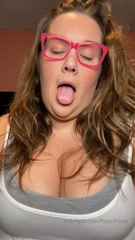 14776672_begging-for-daddy-s-big-cock_0.mp4