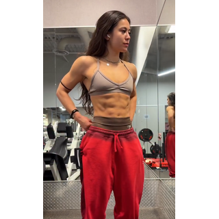 Maddie Pokies (6).png