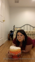 47626633_messy-cake-eating_0.m4v