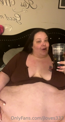 436633439_a-fan-donated-to-feed-me-always-taking-donations-to-be-fed_13.m4v