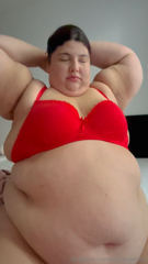 833124790_i-m-huge-and-i-know-you-turn-on-to-imagine-me-on-top-of-you_0.mp4