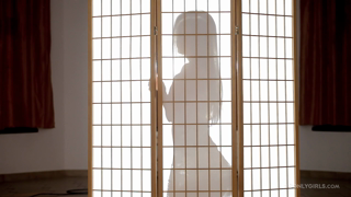 wowgirls.13.08.16.guerlain.catch.the.shadow.1080p.mp4