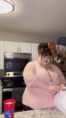 1637745419_sweet-treats-everyone-say-thank-you-to-mr-m_1.mp4
