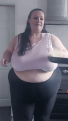 282299855_pancake-tossing-new-upload-tonight_0.mp4