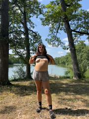 723568052_some-bonus-live-photos-from-my-forest-nymph-shoot-which-one_8.m4v