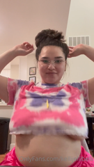 338911665_i-was-having-fun-with-my-bouncy-titties-when-i-got-walked-in_0.m4v