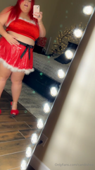 863917668_mrs-cluas-got-too-fat_0.mp4
