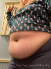 473627781_i-present-to-you-the-gut-twerk-she-can-only-do-this-once-b_0.m4v