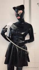 720936863_washing-off-all-the-cum_1.mp4