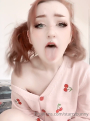 37802955_ahegao-vids-and-pics_1.m4v