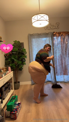 1523628074_should-i-try-topless-cleaning-instead-next-time_0.mp4