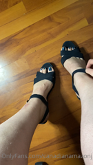 40867973_heel-removal-whos-gunna-come-rub-these-big-feet_0.m4v