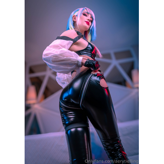 3840x5507_664e3a621610f82c5309ac92924a7742.jpg