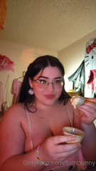 330484107_my-special-talents-include-eating-an-entire-chicken-wing-in_0.m4v