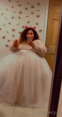 219851532_i-was-the-chubbiest-piglet-for-halloween-being-pushed-in-a-w_1.m4v