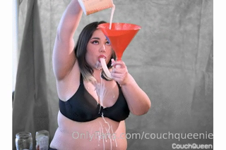 677219521_sometimes-i-just-gotta-funnel-myself_0.mp4