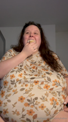 1505289877_bakers-dozen-donut-stuffingi-can-t-say-no-to-half-price-do_5.mp4